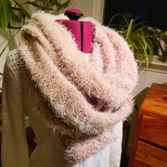 Hand knit infinity scarf - Picture 2 of 2